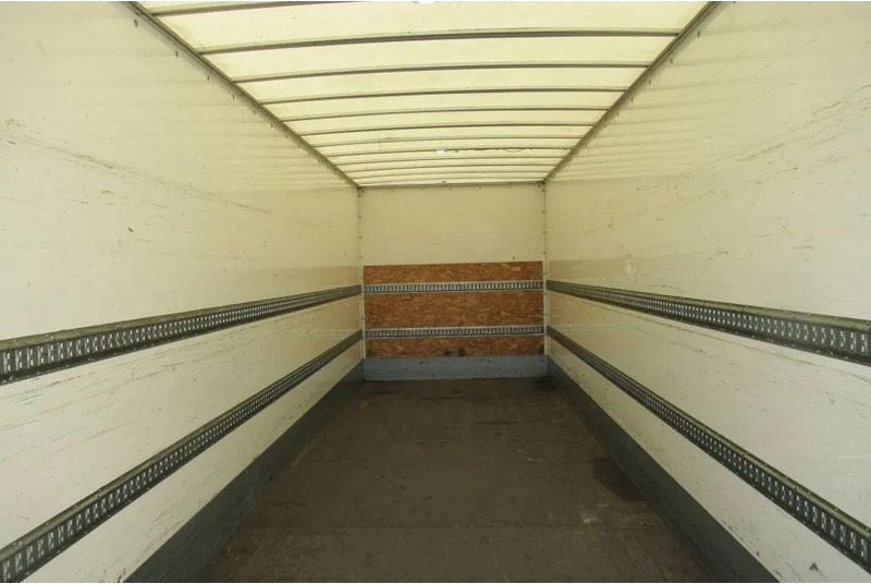 MAN TGM 15.250 Bak + klep E6 - Box truck: picture 4 MAN TGM 15.250 Bak + klep E6 - Box truck: picture 4