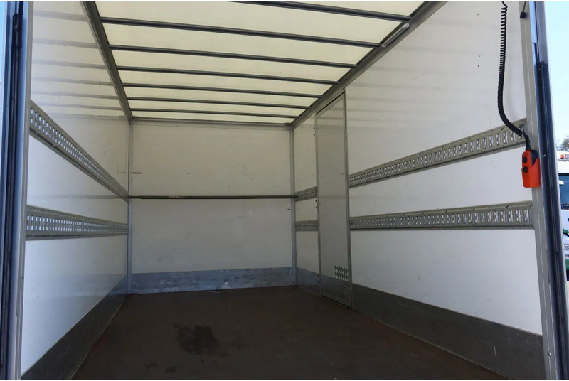 Mercedes-Benz Sprinter 515 CDI - Box van: picture 4 Mercedes-Benz Sprinter 515 CDI - Box van: picture 4