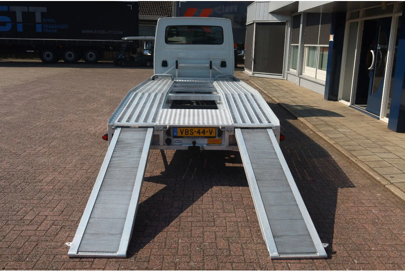 Iveco Daily 40 C 18 Luchtvering 3.0 L motor Tijhof Opbouw. Automaat - Van: picture 4 Iveco Daily 40 C 18 Luchtvering 3.0 L motor Tijhof Opbouw. Automaat - Van: picture 4