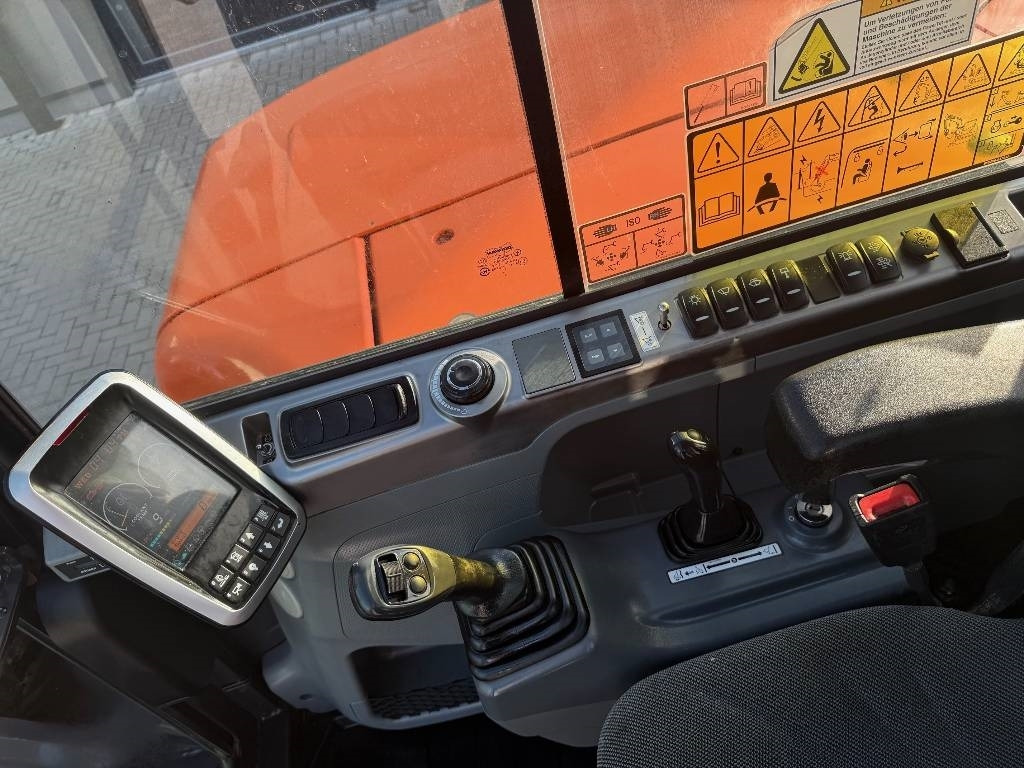 Leasing of Doosan DX 85 R  Doosan DX 85 R: picture 10