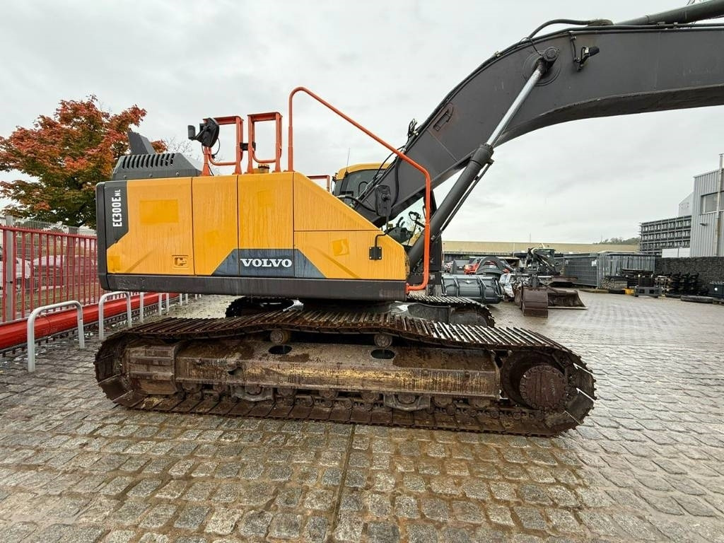 Volvo EC 300 E - Crawler excavator: picture 3 Volvo EC 300 E - Crawler excavator: picture 3