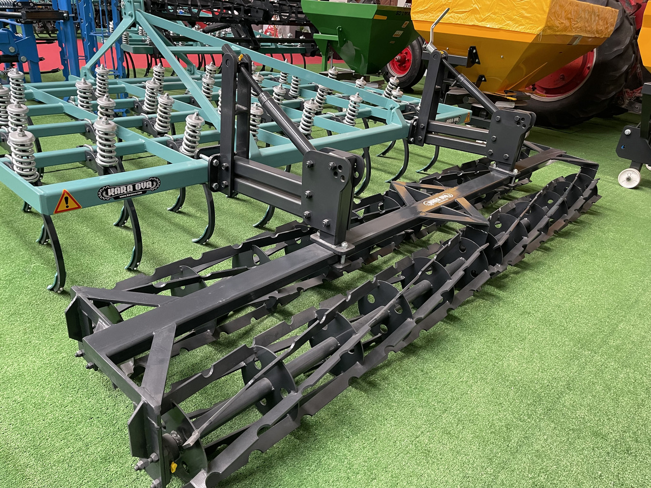 SOIL MASTER _FOLDABLE TYPE SPRING LOADED CULTIVATOR COMBINATION (2-WING) - Harrow: picture 4 SOIL MASTER _FOLDABLE TYPE SPRING LOADED CULTIVATOR COMBINATION (2-WING) - Harrow: picture 4