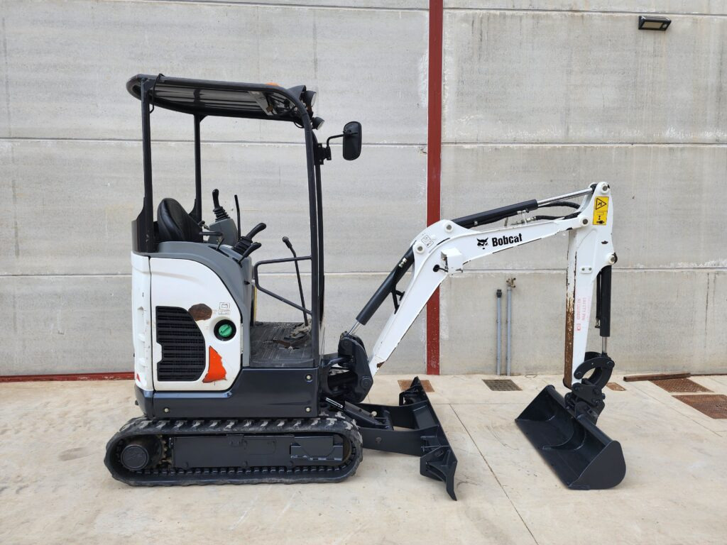 BOBCAT E17Z - Mini excavator: picture 2 BOBCAT E17Z - Mini excavator: picture 2