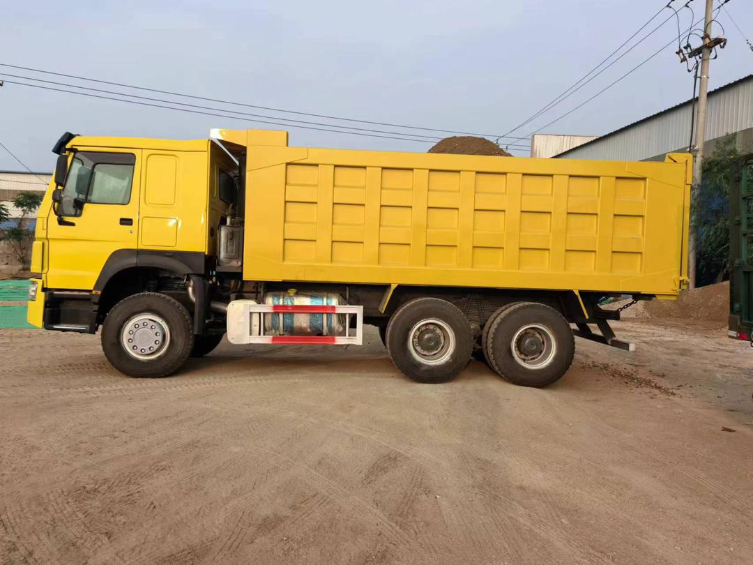Howo Tipper Truck 371 - Tipper: picture 1 Howo Tipper Truck 371 - Tipper: picture 1