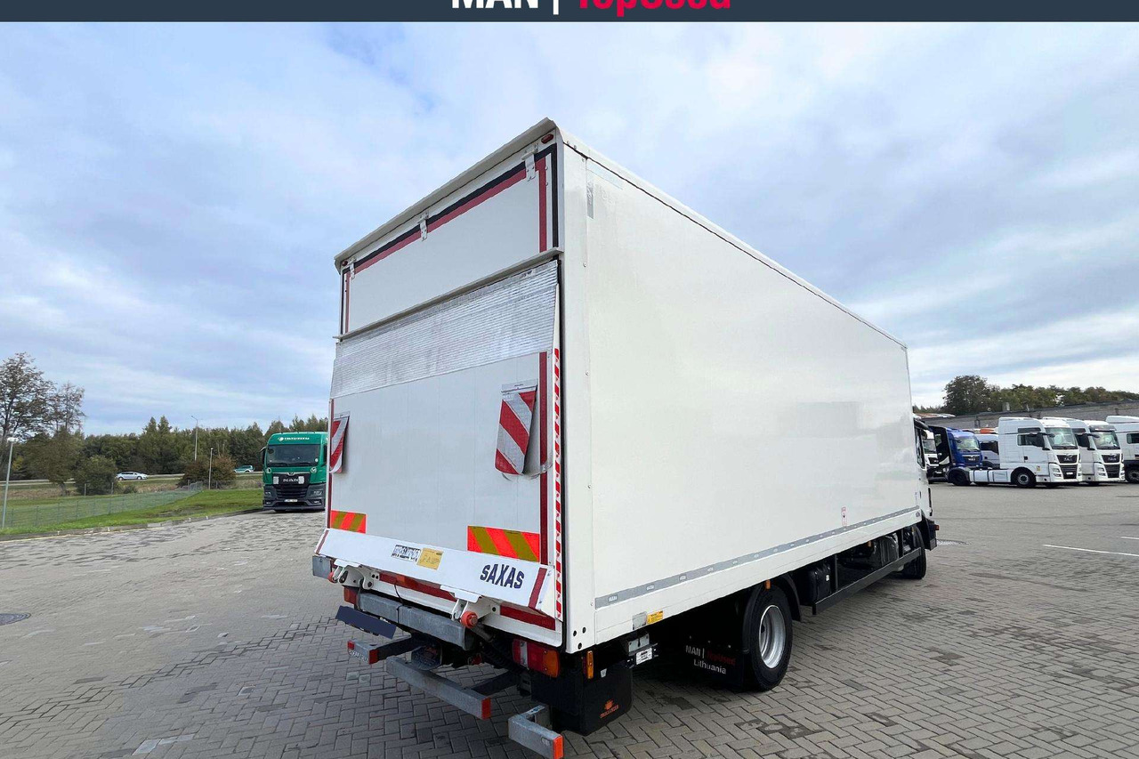 MAN 12.250 4x2 BL CH (8425) - Box truck: picture 4 MAN 12.250 4x2 BL CH (8425) - Box truck: picture 4
