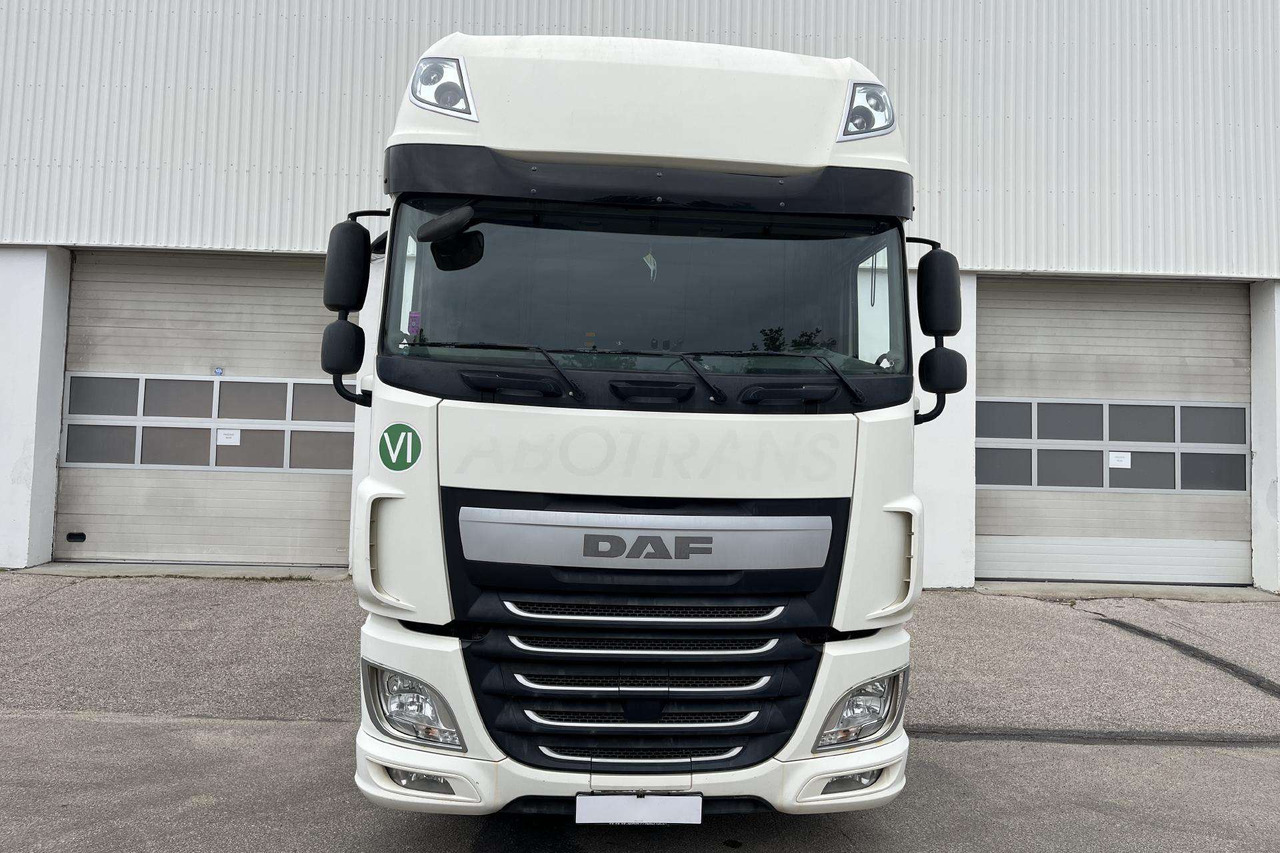 DAF XF 460 FT (8576) - Tractor unit: picture 2 DAF XF 460 FT (8576) - Tractor unit: picture 2