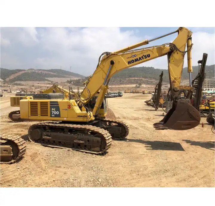 70 Ton Used Japan Komatsu PC700 Excavator for Sale Used Excavator PC220 PC200 PC240 PC600 PC650 PC700 PC800 - Excavator: picture 2 70 Ton Used Japan Komatsu PC700 Excavator for Sale Used Excavator PC220 PC200 PC240 PC600 PC650 PC700 PC800 - Excavator: picture 2
