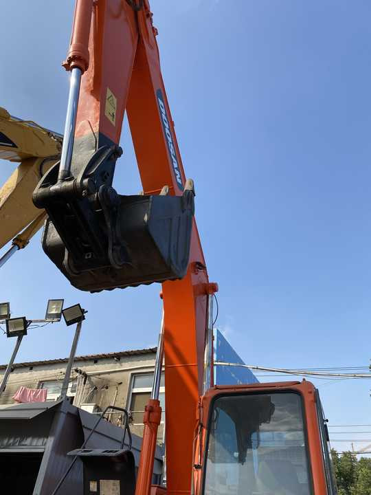 Awesome Performance Korea Imported Small Scale Used Doosan Dh60 Dh55 Dh150 Dx60 Dx225 Excavator in China - Crawler excavator: picture 4 Awesome Performance Korea Imported Small Scale Used Doosan Dh60 Dh55 Dh150 Dx60 Dx225 Excavator in China - Crawler excavator: picture 4