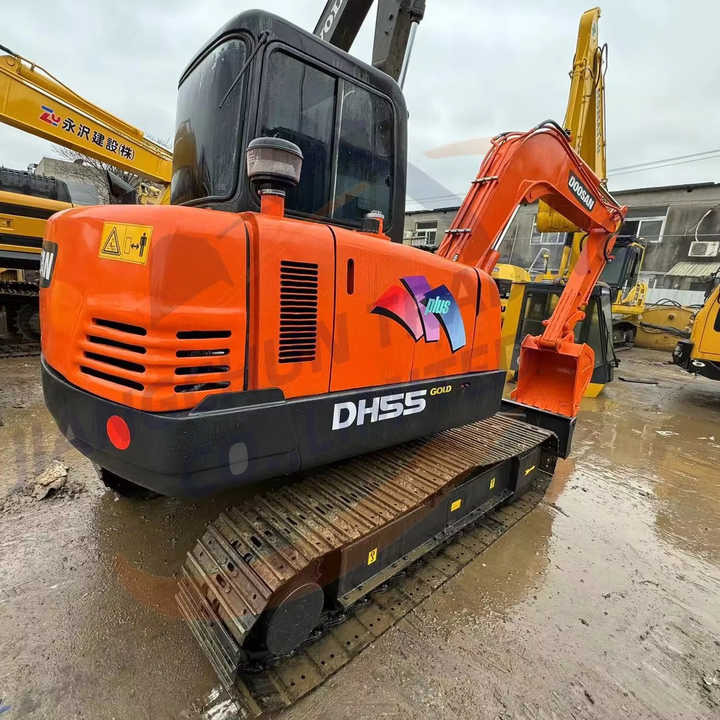 Crawler excavator Awesome Performance Korea Imported Small Scale Used Doosan Dh60 Excavator in Shanghai: picture 1
