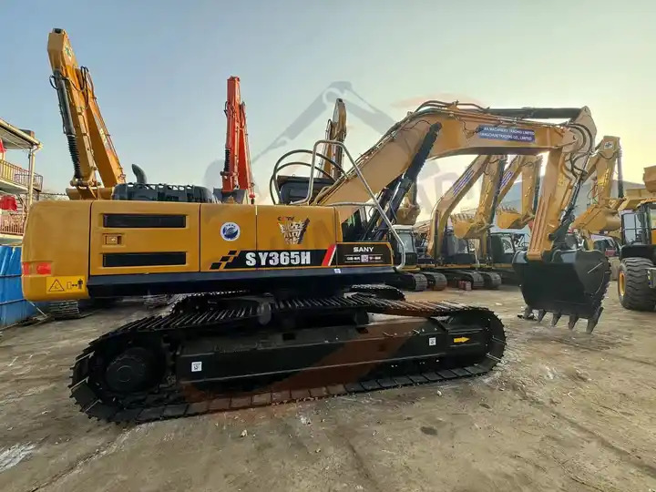 China Second hand Excavator Sany365 Used Hot Sale Cheap Chinese Hydraulic Crawler Excavator 90%new in stock for sale - Crawler excavator: picture 2 China Second hand Excavator Sany365 Used Hot Sale Cheap Chinese Hydraulic Crawler Excavator 90%new in stock for sale - Crawler excavator: picture 2