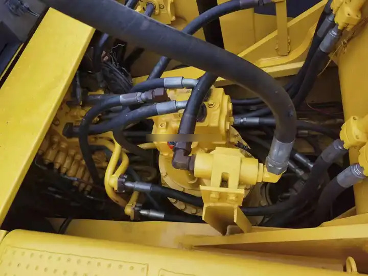 Construction machinery 45 Tons Used Komatsu excavator pc450-8 crawler excavator original Japan Komatsu 450-8 for sale - Excavator: picture 4 Construction machinery 45 Tons Used Komatsu excavator pc450-8 crawler excavator original Japan Komatsu 450-8 for sale - Excavator: picture 4