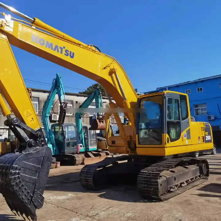 Original Design Pc200-8 Komatsu Used Excavator For Sale In Good Condition Original Paint 20 Ton Low Working Hours Factory Price - Excavator: picture 2 Original Design Pc200-8 Komatsu Used Excavator For Sale In Good Condition Original Paint 20 Ton Low Working Hours Factory Price - Excavator: picture 2