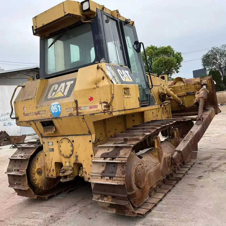 Original Japan Imported Caterpillar D7R Bulldozer Japan Original Cat D7G D7R D9n D8r Used Bulldozers - Bulldozer: picture 1 Original Japan Imported Caterpillar D7R Bulldozer Japan Original Cat D7G D7R D9n D8r Used Bulldozers - Bulldozer: picture 1