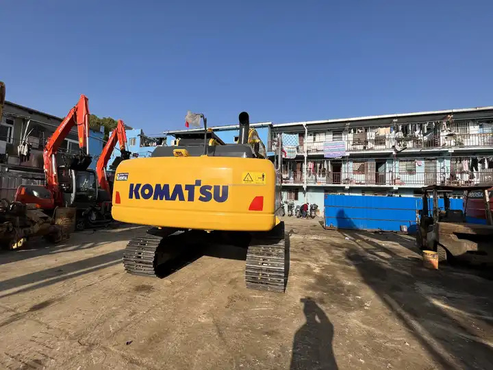 Used Komatsu Pc200-8 Excavator,20 Ton Komatsu Pc200-8n1 Pc220-8mo Hydraulic Crawler Backhoe Medium Excavator Rega In Stock - Crawler excavator: picture 5 Used Komatsu Pc200-8 Excavator,20 Ton Komatsu Pc200-8n1 Pc220-8mo Hydraulic Crawler Backhoe Medium Excavator Rega In Stock - Crawler excavator: picture 5