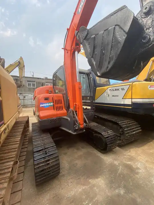 Crawler excavator Used doosan 6ton dx60 excavator on sale in stock: picture 7