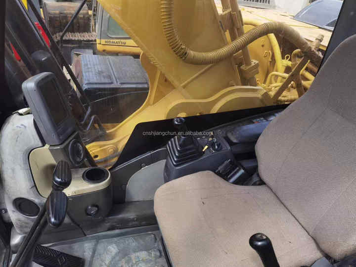 Used excavator used PC56-7 ,second hand Komatsu crawler excavator in good condition for sale - Crawler excavator: picture 4 Used excavator used PC56-7 ,second hand Komatsu crawler excavator in good condition for sale - Crawler excavator: picture 4