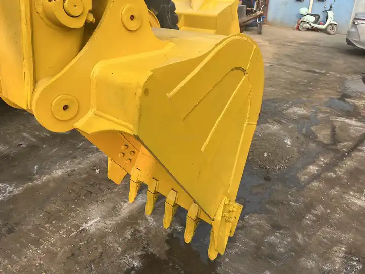 Well-Maintained japan original low hourS used Komatsu PC130-7 excavator for hot sale - Crawler excavator: picture 5 Well-Maintained japan original low hourS used Komatsu PC130-7 excavator for hot sale - Crawler excavator: picture 5