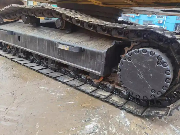 Used 30 ton good quality Komatsu PC300-7 original Japan excavator in cheap price for sale - Crawler excavator: picture 3 Used 30 ton good quality Komatsu PC300-7 original Japan excavator in cheap price for sale - Crawler excavator: picture 3