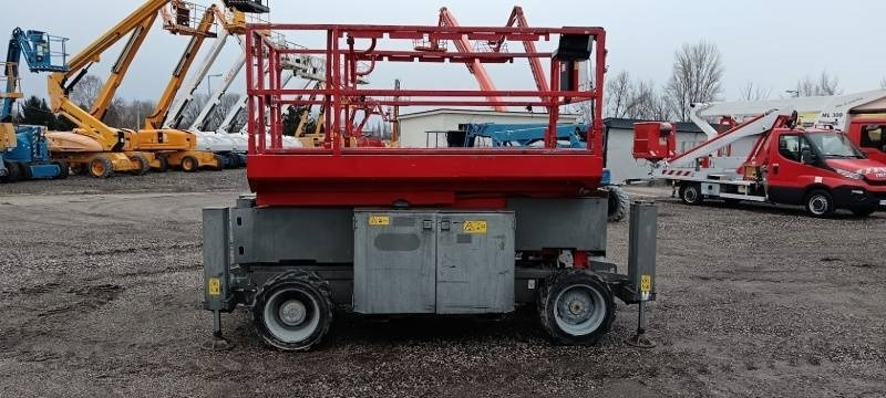 Genie GS-2669RT - 10 m, 4x4, diesel - Scissor lift: picture 2 Genie GS-2669RT - 10 m, 4x4, diesel - Scissor lift: picture 2