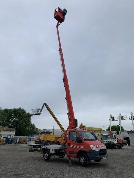 Truck mounted aerial platform Iveco Daily GSR E179T - 17,1m - 200 kg: picture 10
