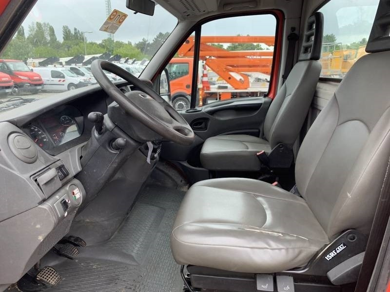 Truck mounted aerial platform Iveco Daily GSR E179T - 17,1m - 200 kg: picture 11