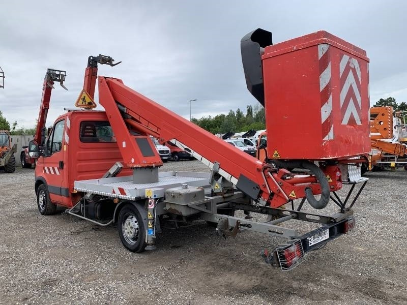 Truck mounted aerial platform Iveco Daily GSR E179T - 17,1m - 200 kg: picture 7