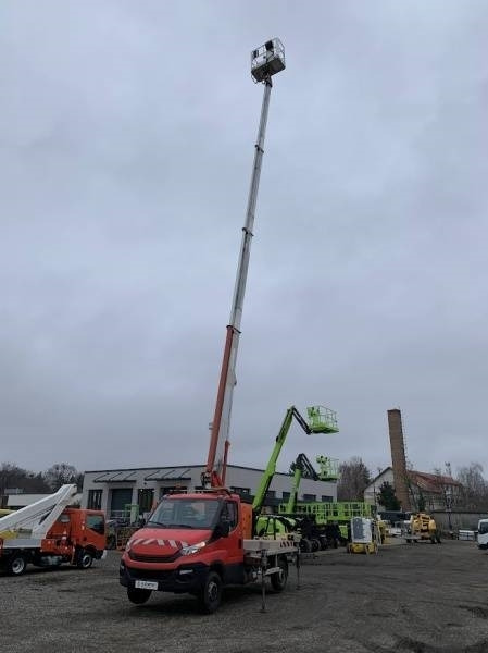 Truck mounted aerial platform Iveco Daily Multitel MT222 - 22m, 200kg: picture 10