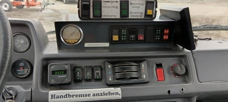 Truck mounted aerial platform Mercedes-Benz 410D Weberlift WL 1.950 EG - 19,5m, 200 kg: picture 18 Truck mounted aerial platform Mercedes-Benz 410D Weberlift WL 1.950 EG - 19,5m, 200 kg: picture 18