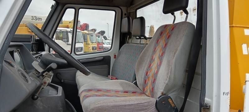 Truck mounted aerial platform Mercedes-Benz 410D Weberlift WL 1.950 EG - 19,5m, 200 kg: picture 17 Truck mounted aerial platform Mercedes-Benz 410D Weberlift WL 1.950 EG - 19,5m, 200 kg: picture 17