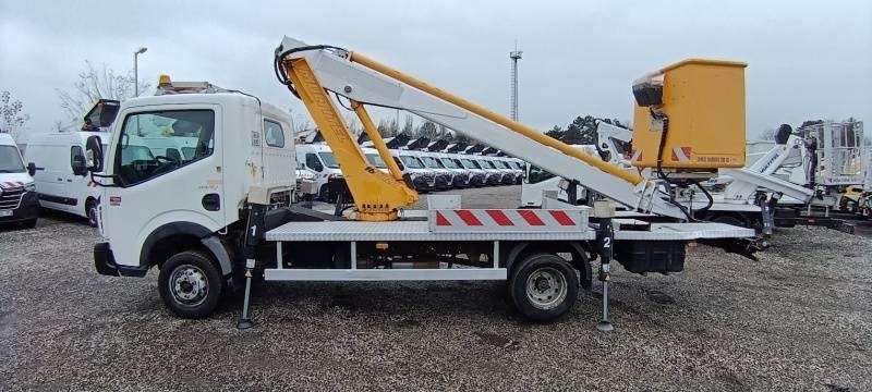 Renault Maxity Multitel 160 ALU DS - 16m - Truck mounted aerial platform: picture 5 Renault Maxity Multitel 160 ALU DS - 16m - Truck mounted aerial platform: picture 5
