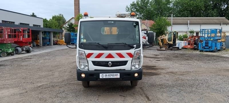 Renault Maxity Multitel MX170 - 17 m - Truck mounted aerial platform: picture 3 Renault Maxity Multitel MX170 - 17 m - Truck mounted aerial platform: picture 3