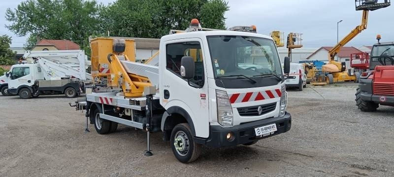 Renault Maxity Multitel MX170 - 17 m - Truck mounted aerial platform: picture 1 Renault Maxity Multitel MX170 - 17 m - Truck mounted aerial platform: picture 1