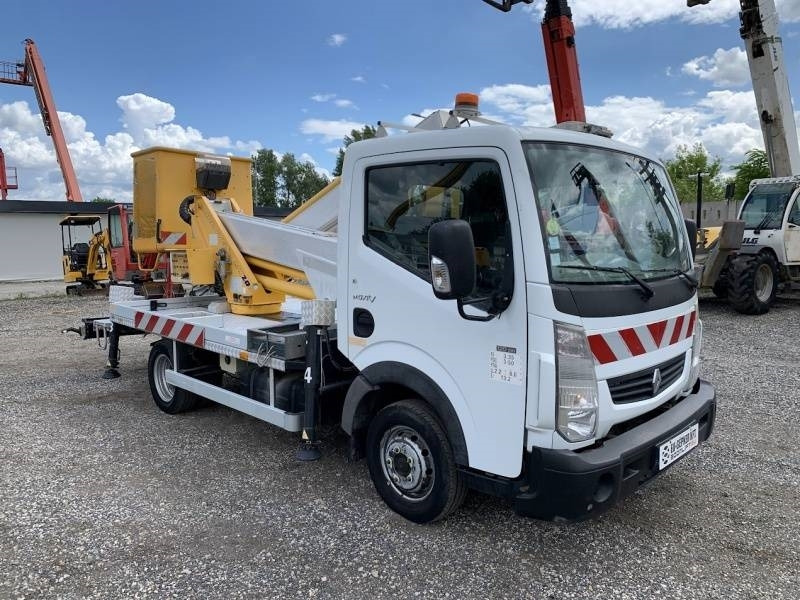 Renault Maxity Multitel MX200 - 20 m - Truck mounted aerial platform: picture 1 Renault Maxity Multitel MX200 - 20 m - Truck mounted aerial platform: picture 1