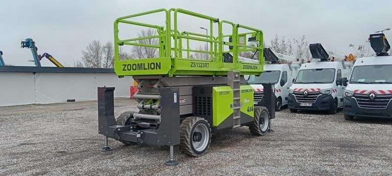 Zoomlion ZS1323RT - 15m, 4x4, diesel - Scissor lift: picture 2 Zoomlion ZS1323RT - 15m, 4x4, diesel - Scissor lift: picture 2