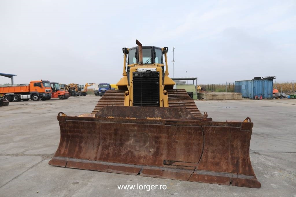 CAT D 6 N  - Bulldozer: picture 3 CAT D 6 N  - Bulldozer: picture 3