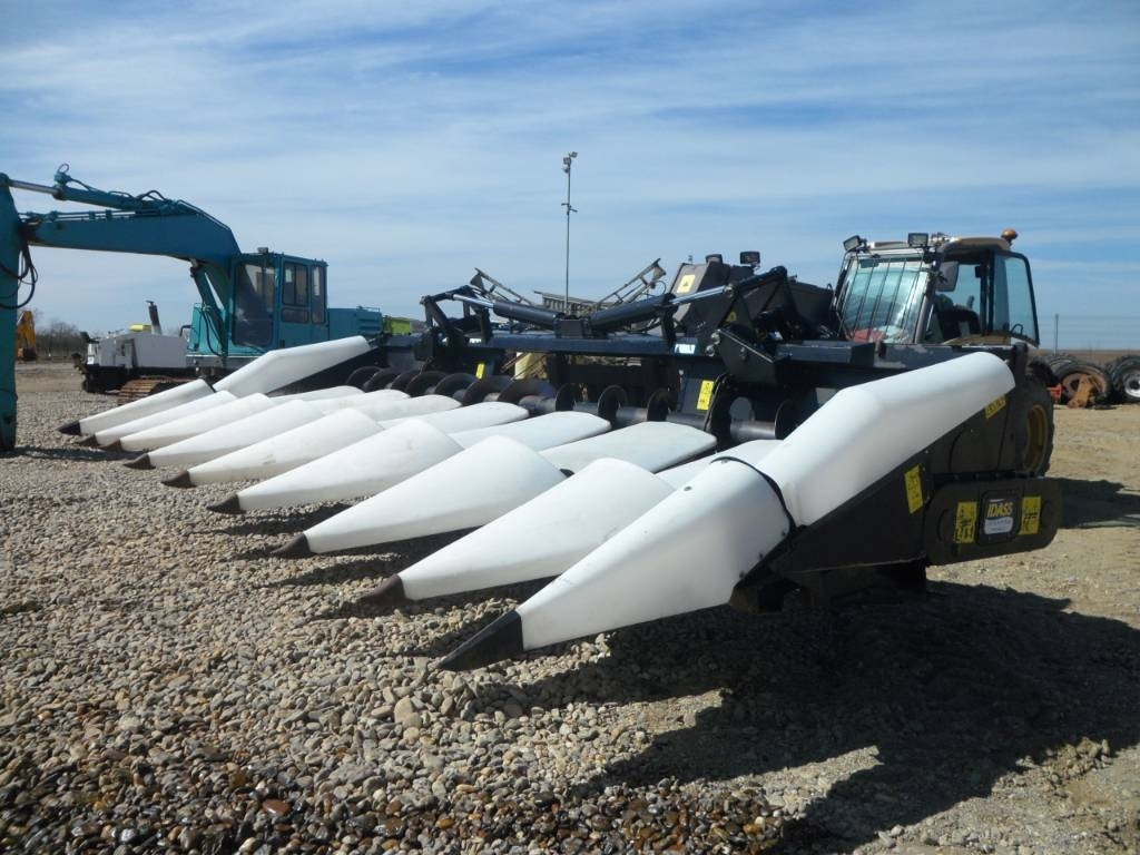 Oros Linamar SF 4+2x2 +QSA - Harvester attachment: picture 3 Oros Linamar SF 4+2x2 +QSA - Harvester attachment: picture 3