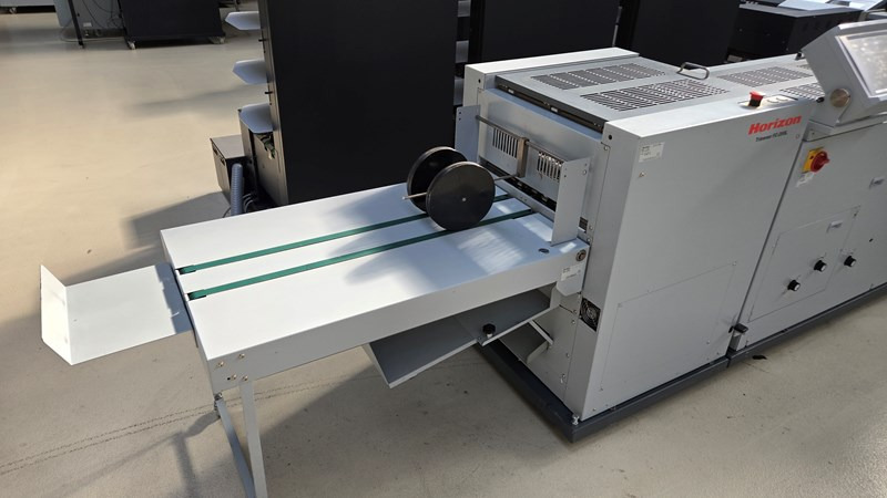 Horizon SPF-200L FC-200L VAC-600Ha VAC-600Hm | 2013 | 18 Mio - Printing machinery: picture 3 Horizon SPF-200L FC-200L VAC-600Ha VAC-600Hm | 2013 | 18 Mio - Printing machinery: picture 3