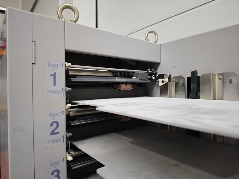 Horizon VAC 100a | 1998 - Printing machinery: picture 2 Horizon VAC 100a | 1998 - Printing machinery: picture 2