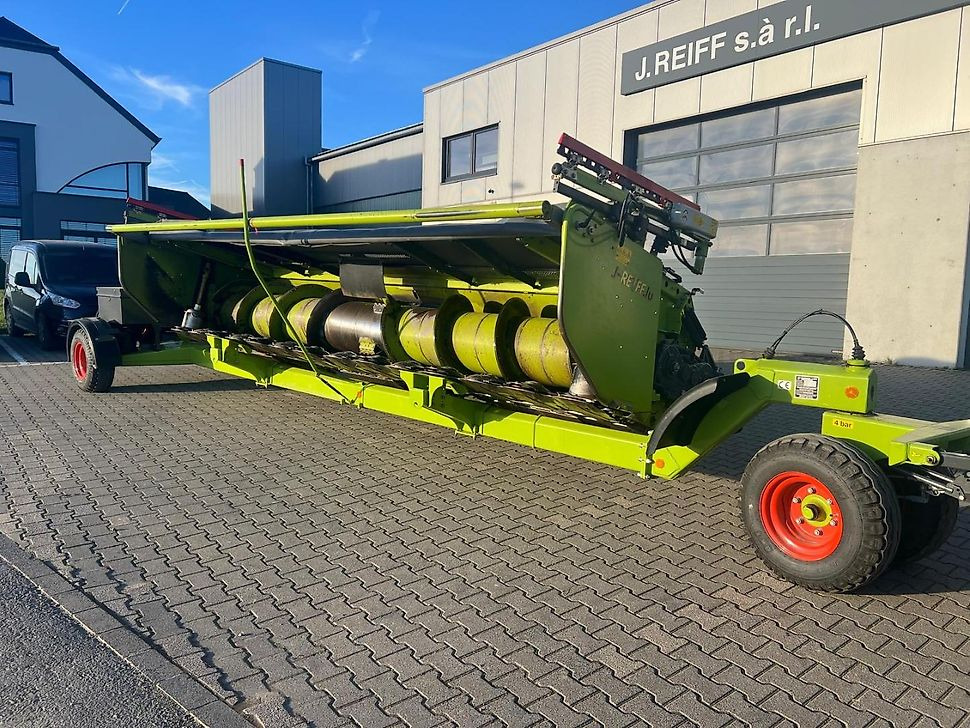 J.Reiff Sarl
Herr Stefan Neukirch - 77 Z.I in den - Forage harvester attachment: picture 2 J.Reiff Sarl
Herr Stefan Neukirch - 77 Z.I in den - Forage harvester attachment: picture 2