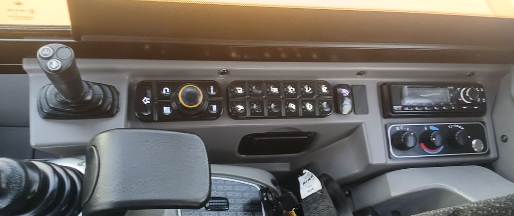 JCB 100C-2 - Crawler excavator: picture 4 JCB 100C-2 - Crawler excavator: picture 4