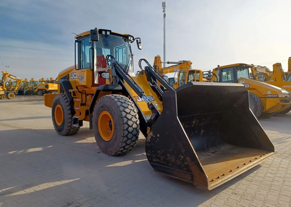 JCB 427 HT - Wheel excavator: picture 2 JCB 427 HT - Wheel excavator: picture 2