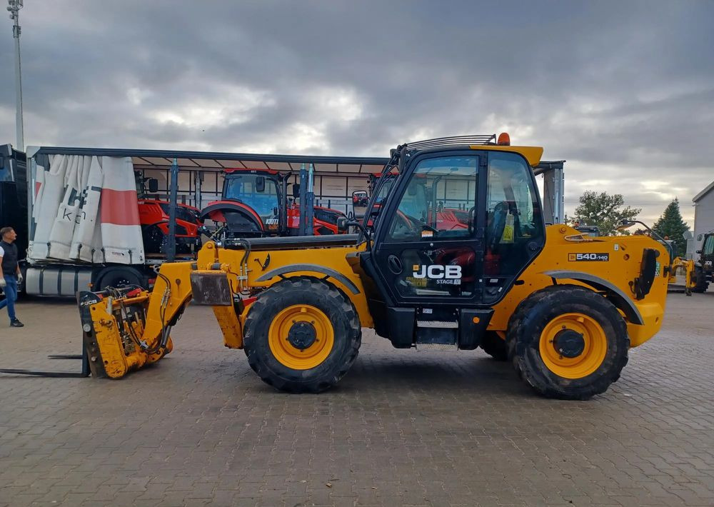 JCB 540-140 - Telescopic handler: picture 3 JCB 540-140 - Telescopic handler: picture 3