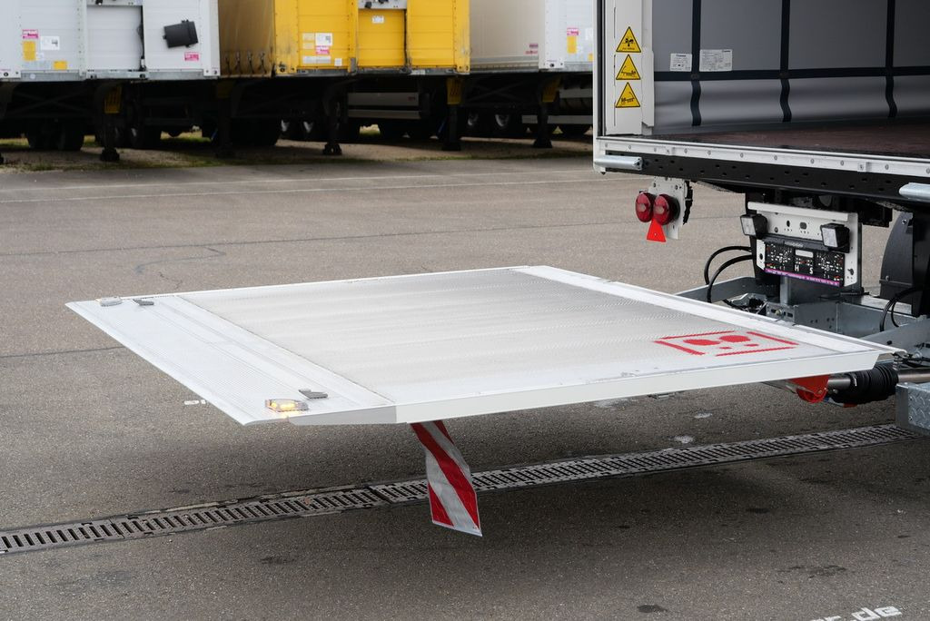 Curtainsider semi-trailer Krone SEP 10 CITY GARDINE KRONE 1-achs TRIDEC LBW Krone SEP 10 CITY GARDINE KRONE 1-achs TRIDEC LBW: picture 25 Curtainsider semi-trailer Krone SEP 10 CITY GARDINE KRONE 1-achs TRIDEC LBW Krone SEP 10 CITY GARDINE KRONE 1-achs TRIDEC LBW: picture 25