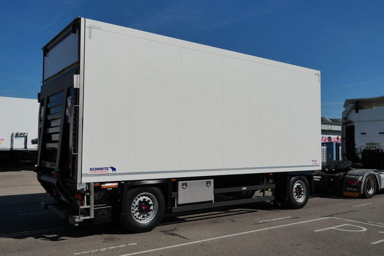 Schmitz Cargobull AKO 18 /FP45/COOL / LBW 2500 kg / BLUMEN !SUPRA - Refrigerator trailer: picture 2 Schmitz Cargobull AKO 18 /FP45/COOL / LBW 2500 kg / BLUMEN !SUPRA - Refrigerator trailer: picture 2