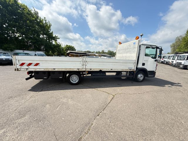MAN TGL 8.180 - Dropside/ Flatbed truck: picture 5 MAN TGL 8.180 - Dropside/ Flatbed truck: picture 5