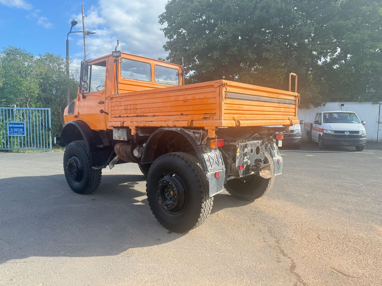 Dropside/ Flatbed truck Unimog 2100 4x4: picture 8