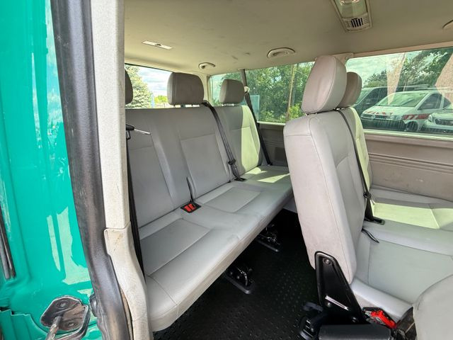 Passenger van Volkswagen T5 Transporter Lang: picture 13