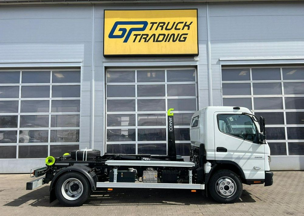 Mitsubishi Fuso - Hook lift truck: picture 5 Mitsubishi Fuso - Hook lift truck: picture 5