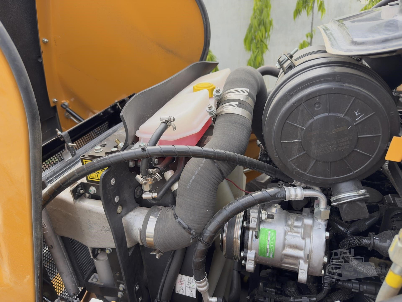 Backhoe loader CASE 770NX MAGNUM: picture 14