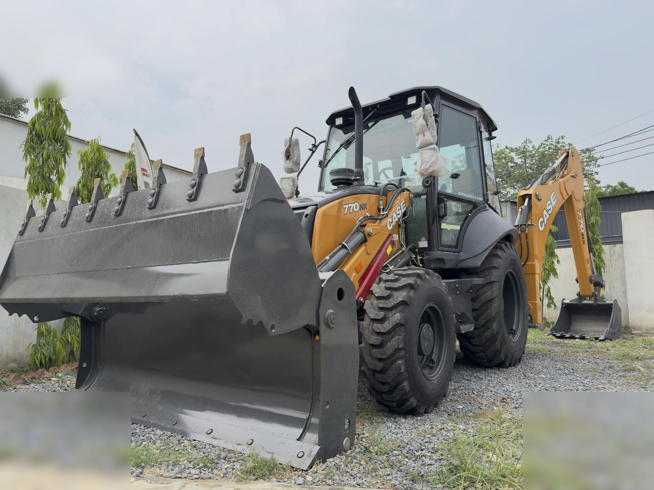 CASE 770NX MAGNUM - Backhoe loader: picture 5 CASE 770NX MAGNUM - Backhoe loader: picture 5